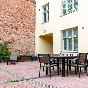https://roost-jaakari-13.tophotelshelsinki.com
