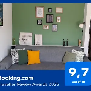 https://new-and-comfortable-apartment.rethymnohotels.net
